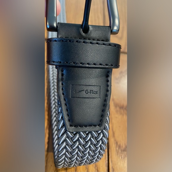 EUC Nike Men’s G Flex Stretch Woven Belt, grey multi,length 38 X 1.5 inches - Picture 3 of 5